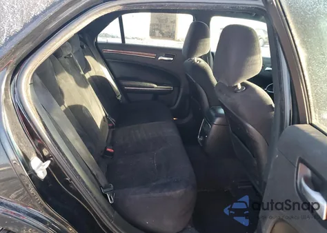 2012 Chrysler 300 из США, поврежденный, VIN 2C3CCAAG5CH110200